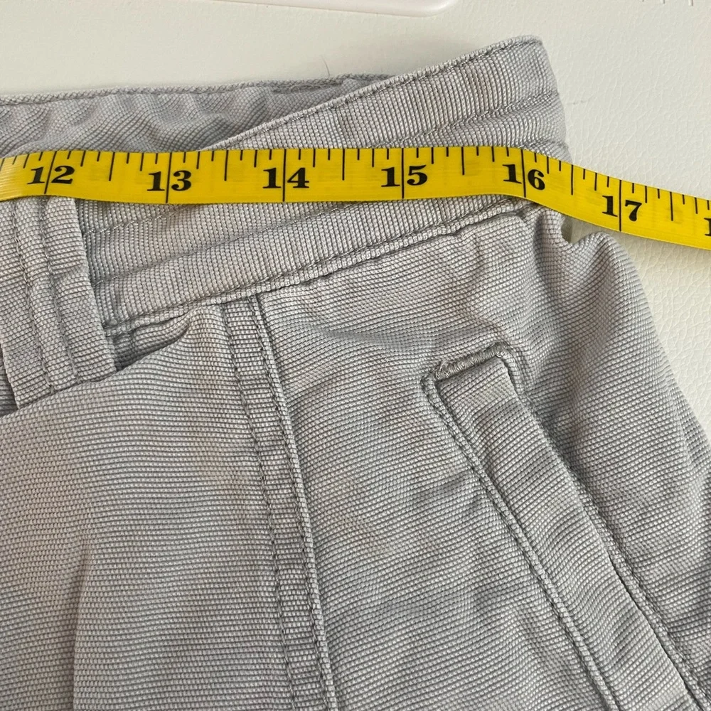 Tommy Bahama cargo shorts